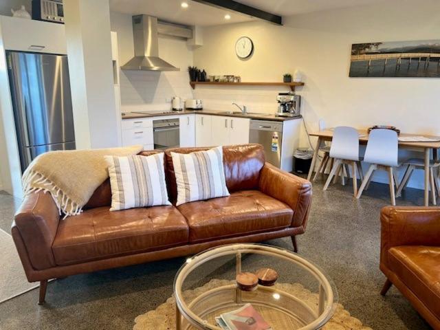 Longitude Apartments راغلان المظهر الخارجي الصورة